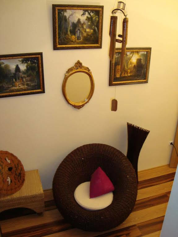 סופיה Hotel Trivia Antique מראה חיצוני תמונה